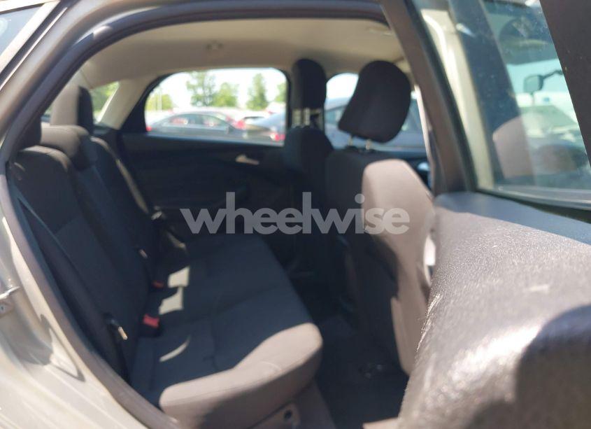 Photo 8 of 2015 Ford Focus SE (VIN 1FADP3F27FL376151)