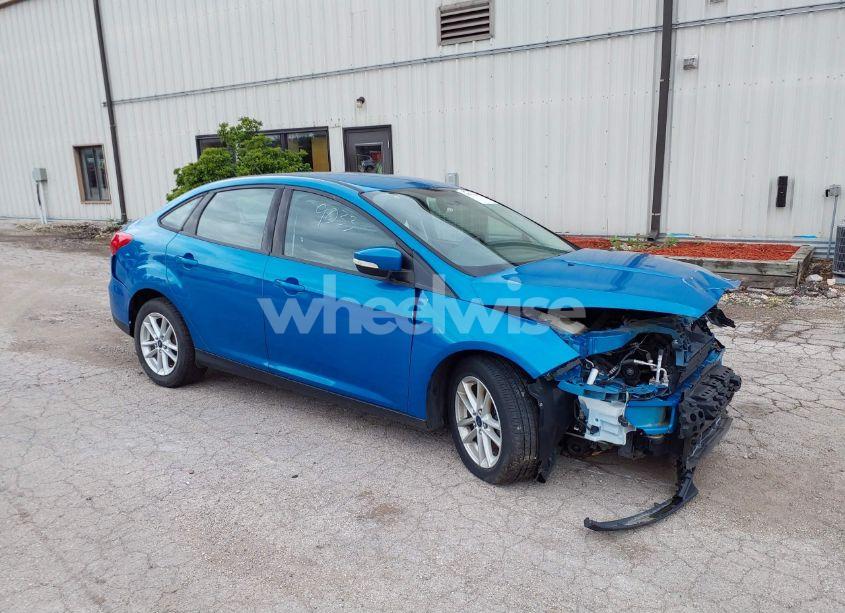 2016 Ford Focus SE (VIN 1FADP3F27GL211394) main photo