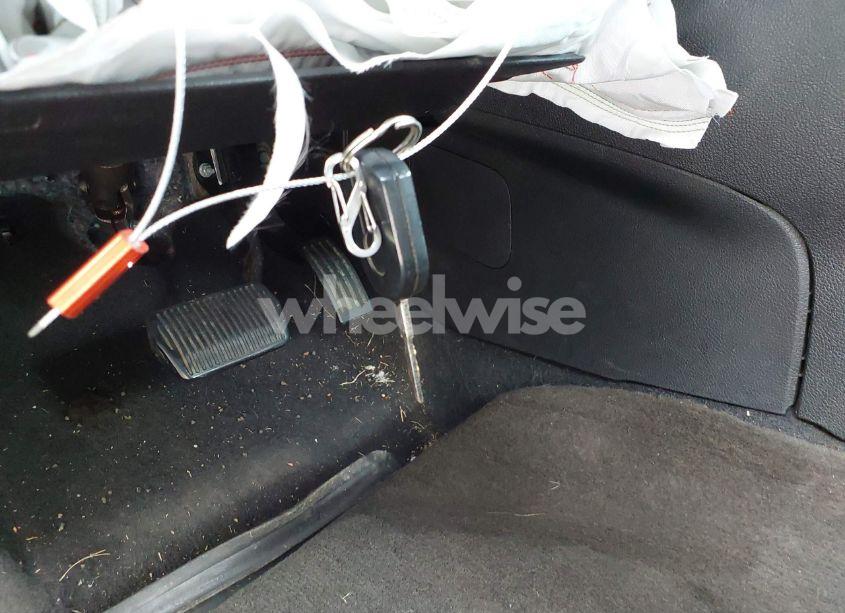 Photo 11 of 2016 Ford Focus SE (VIN 1FADP3F27GL211394)