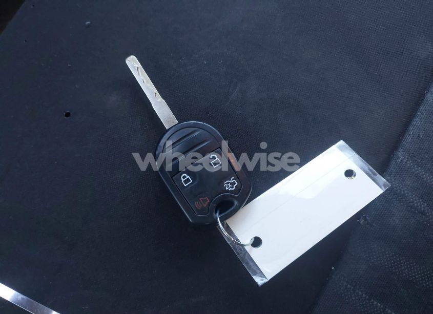 Photo 11 of 2016 Ford Focus SE (VIN 1FADP3F27GL251037)