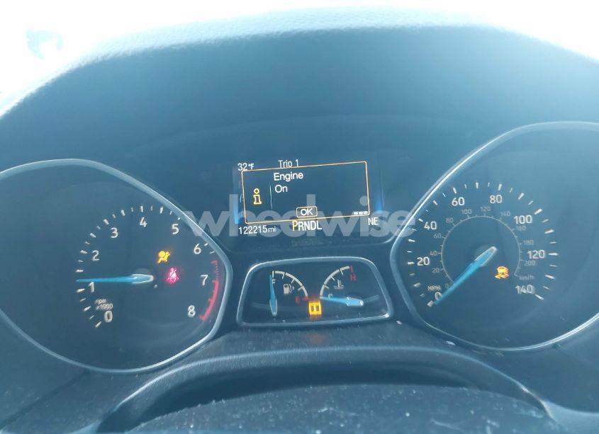 Photo 7 of 2016 Ford Focus SE (VIN 1FADP3F27GL251037)