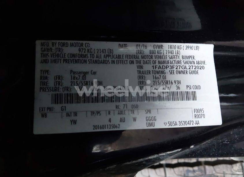 Photo 9 of 2016 Ford Focus SE (VIN 1FADP3F27GL272020)