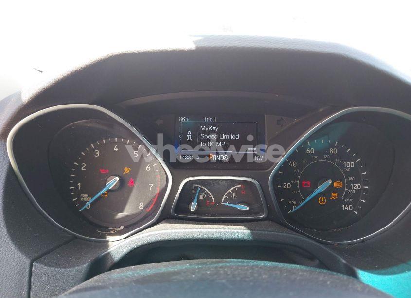 Photo 7 of 2016 Ford Focus SE (VIN 1FADP3F27GL385739)