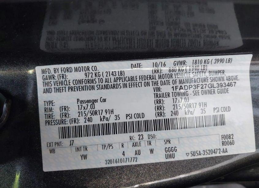 Photo 9 of 2016 Ford Focus SE (VIN 1FADP3F27GL393467)