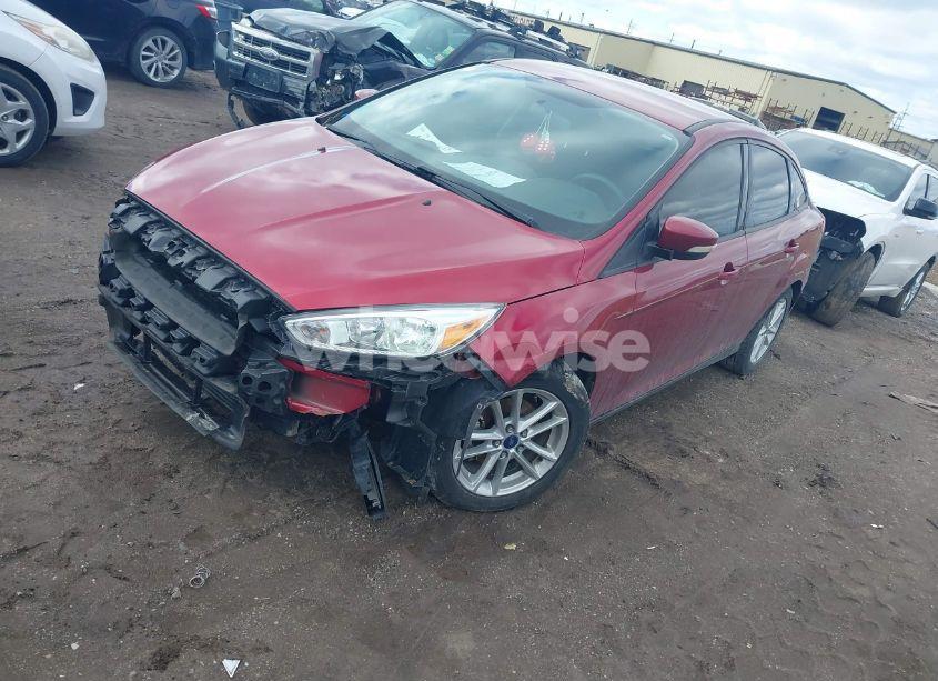 Photo 2 of 2016 Ford Focus SE (VIN 1FADP3F27GL404175)