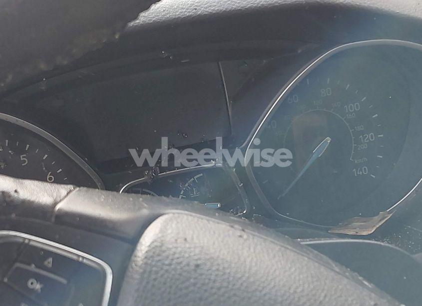 Photo 7 of 2016 Ford Focus SE (VIN 1FADP3F27GL406749)