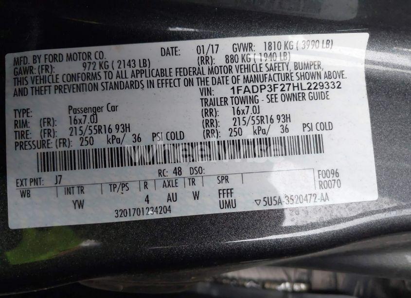 Photo 9 of 2017 Ford Focus SE (VIN 1FADP3F27HL229332)