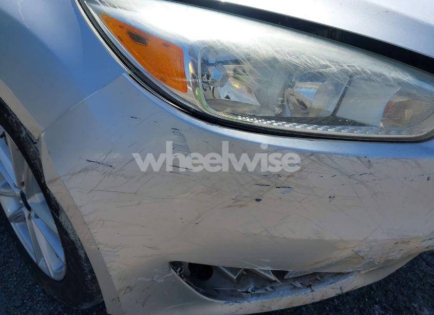 Photo 14 of 2017 Ford Focus SE (VIN 1FADP3F27HL240959)