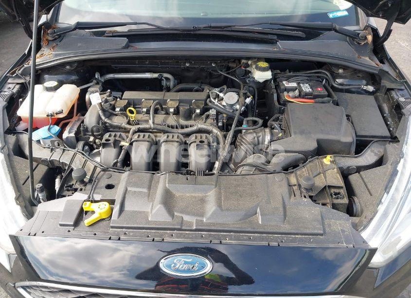 Photo 10 of 2017 Ford Focus SE (VIN 1FADP3F27HL241397)