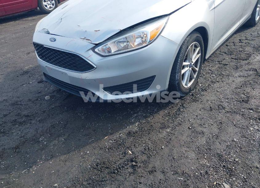 Photo 13 of 2017 Ford Focus SE (VIN 1FADP3F27HL316874)