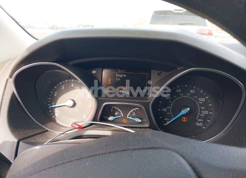 Photo 7 of 2017 Ford Focus SE (VIN 1FADP3F27HL316874)