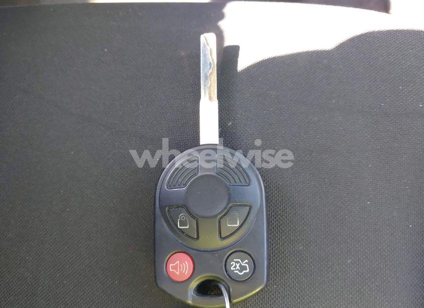 Photo 11 of 2018 Ford Focus SE (VIN 1FADP3F27JL245603)