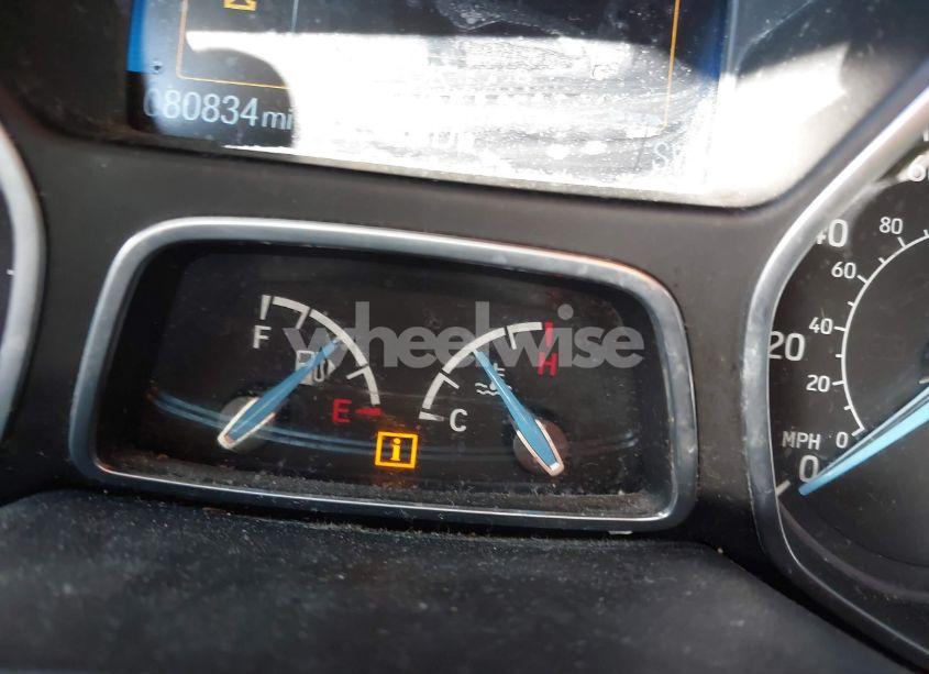 Photo 15 of 2018 Ford Focus SE (VIN 1FADP3F27JL263857)