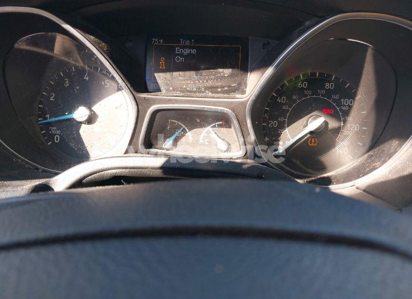 Photo 7 of 2018 Ford Focus SE (VIN 1FADP3F27JL263857)