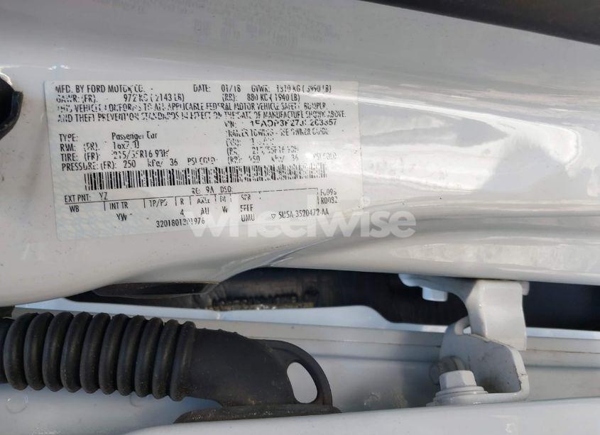 Photo 9 of 2018 Ford Focus SE (VIN 1FADP3F27JL263857)