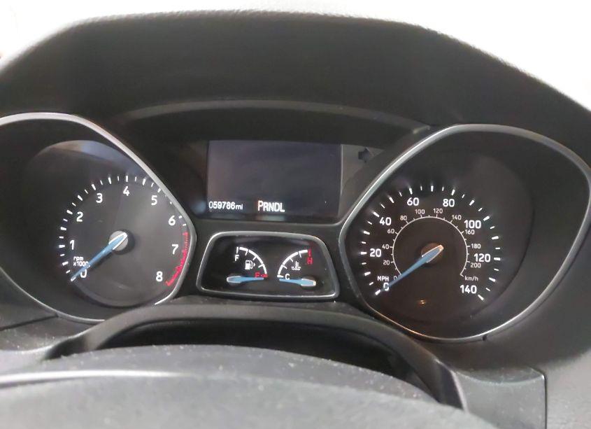 Photo 7 of 2018 Ford Focus SE (VIN 1FADP3F27JL294817)