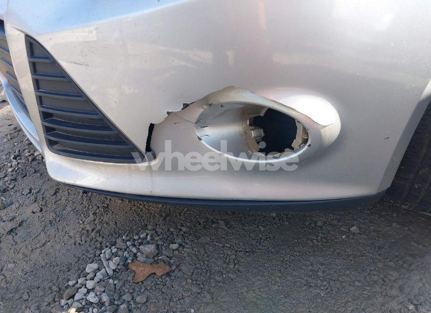 Photo 6 of 2013 Ford Focus SE (VIN 1FADP3F28DL136023)