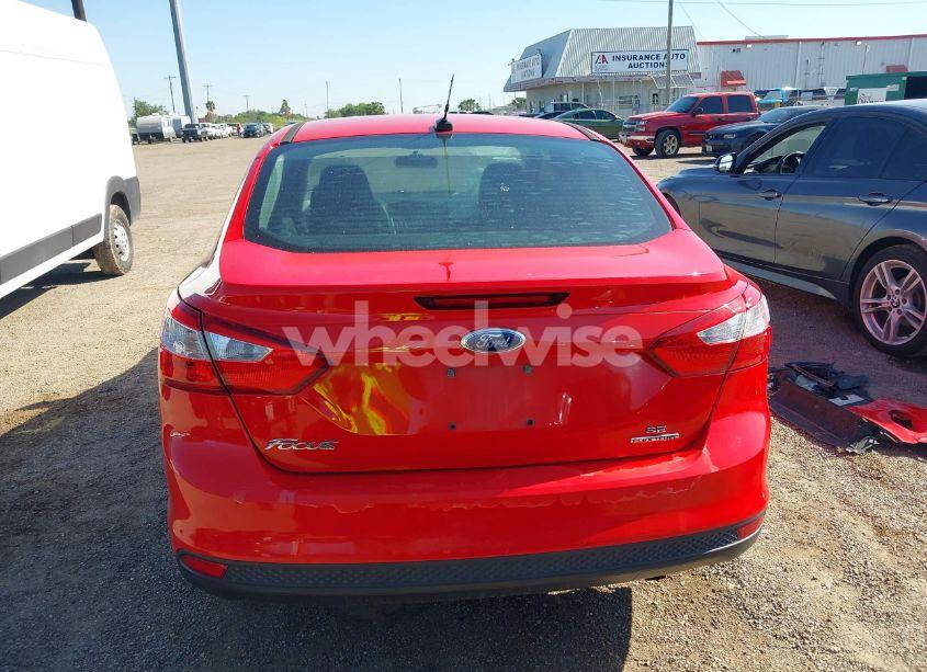 Photo 17 of 2013 Ford Focus SE (VIN 1FADP3F28DL137737)