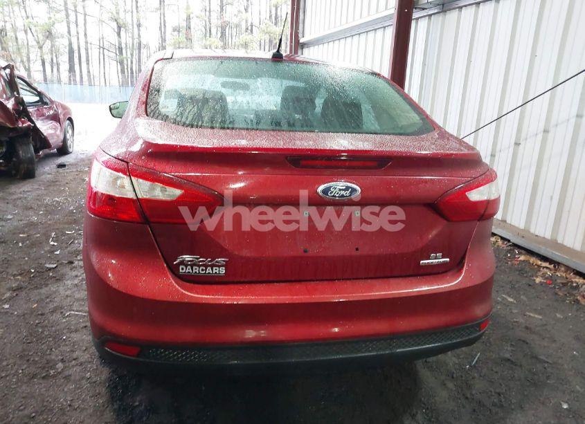 Photo 17 of 2013 Ford Focus SE (VIN 1FADP3F28DL142730)
