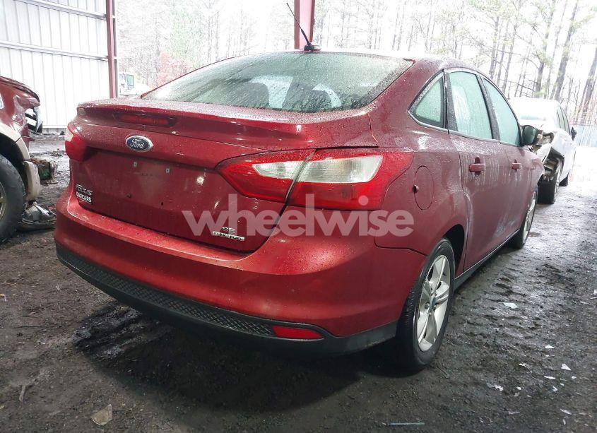 Photo 4 of 2013 Ford Focus SE (VIN 1FADP3F28DL142730)