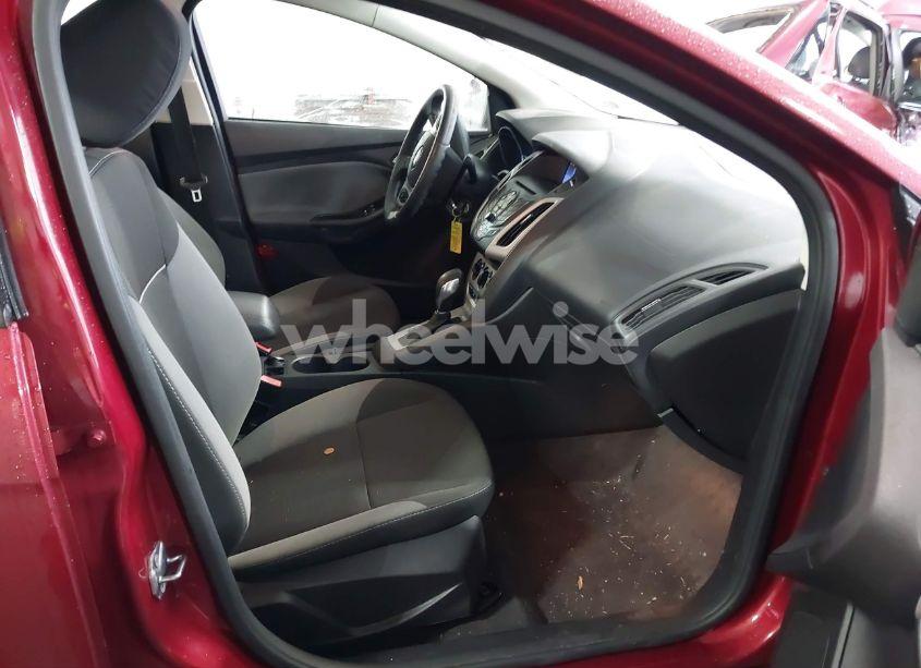 Photo 5 of 2013 Ford Focus SE (VIN 1FADP3F28DL142730)