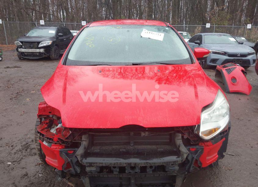 Photo 13 of 2013 Ford Focus SE (VIN 1FADP3F28DL194309)
