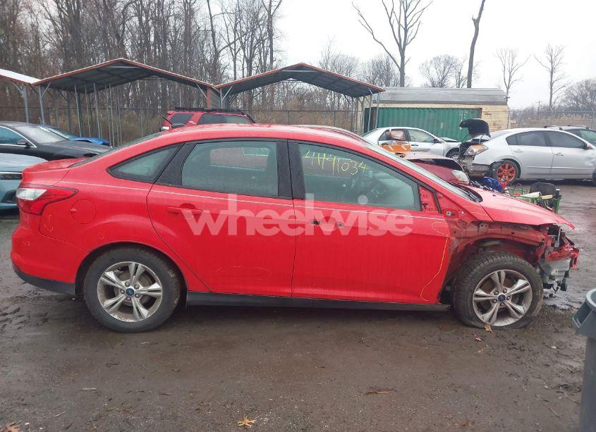 Photo 14 of 2013 Ford Focus SE (VIN 1FADP3F28DL194309)