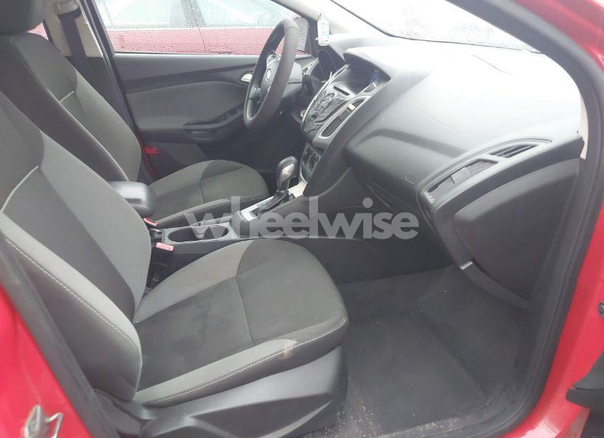 Photo 5 of 2013 Ford Focus SE (VIN 1FADP3F28DL194309)