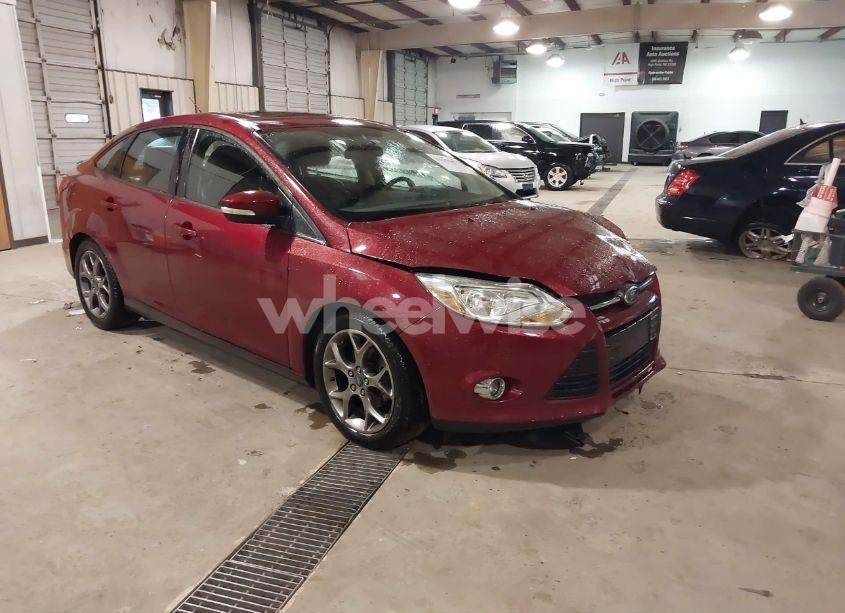 2013 Ford Focus SE (VIN 1FADP3F28DL198408) main photo