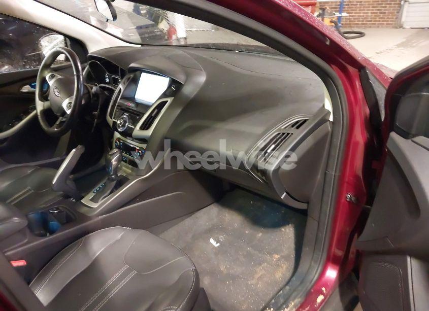 Photo 5 of 2013 Ford Focus SE (VIN 1FADP3F28DL198408)