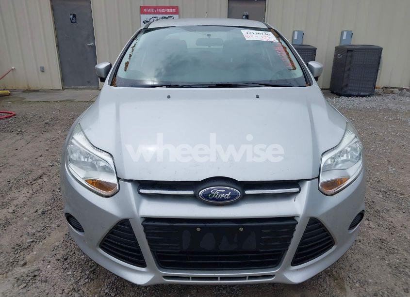 Photo 6 of 2013 Ford Focus SE (VIN 1FADP3F28DL231617)