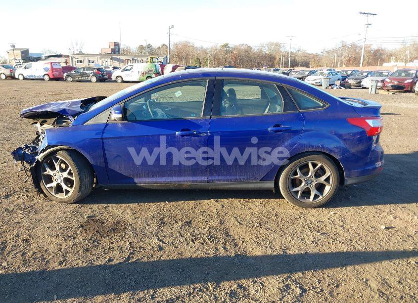 Photo 14 of 2013 Ford Focus SE (VIN 1FADP3F28DL249308)