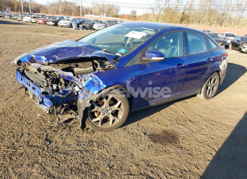Photo 2 of 2013 Ford Focus SE (VIN 1FADP3F28DL249308)