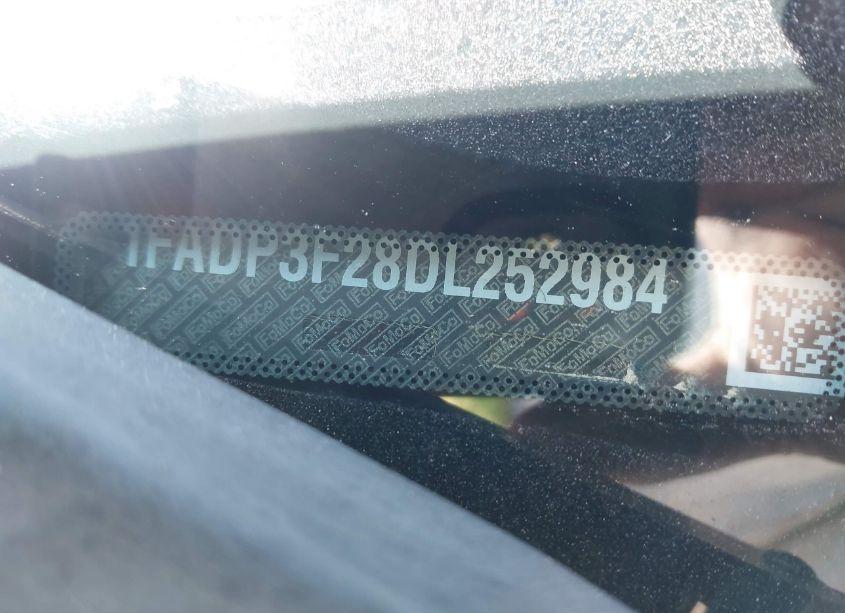 Photo 12 of 2013 Ford Focus SE (VIN 1FADP3F28DL252984)