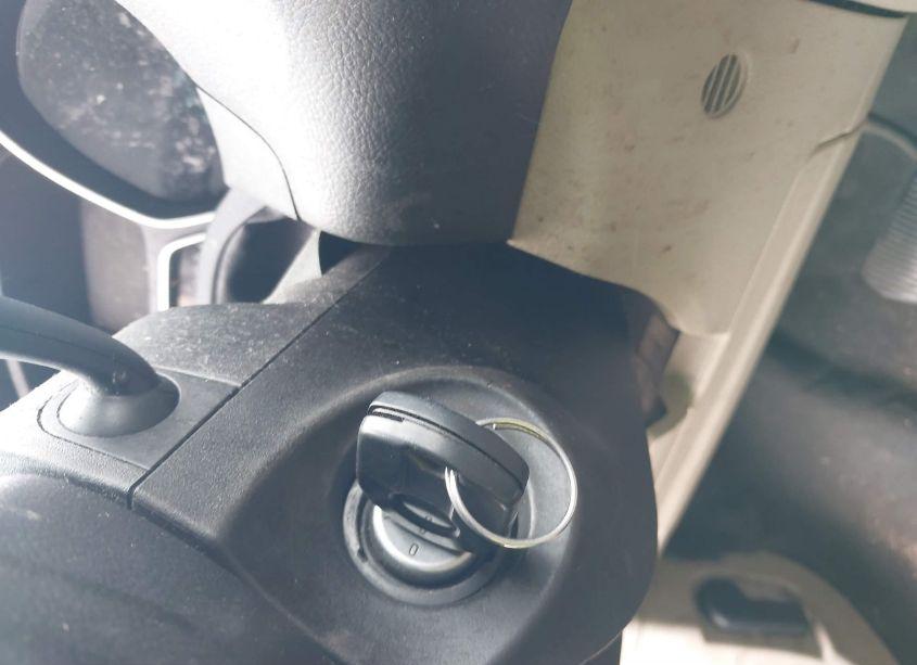 Photo 11 of 2013 Ford Focus SE (VIN 1FADP3F28DL289808)