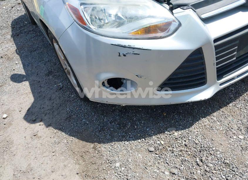 Photo 6 of 2013 Ford Focus SE (VIN 1FADP3F28DL307076)
