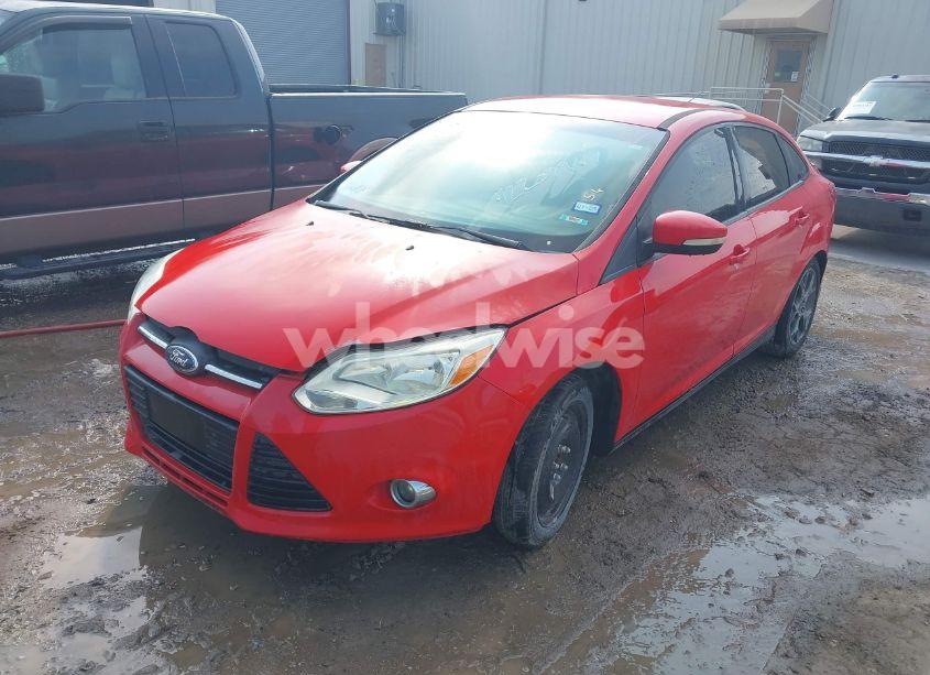 Photo 2 of 2013 Ford Focus SE (VIN 1FADP3F28DL308714)