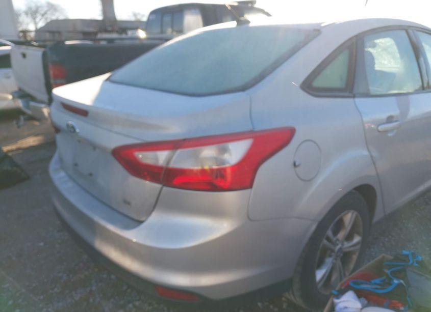 Photo 6 of 2013 Ford Focus SE (VIN 1FADP3F28DL332673)