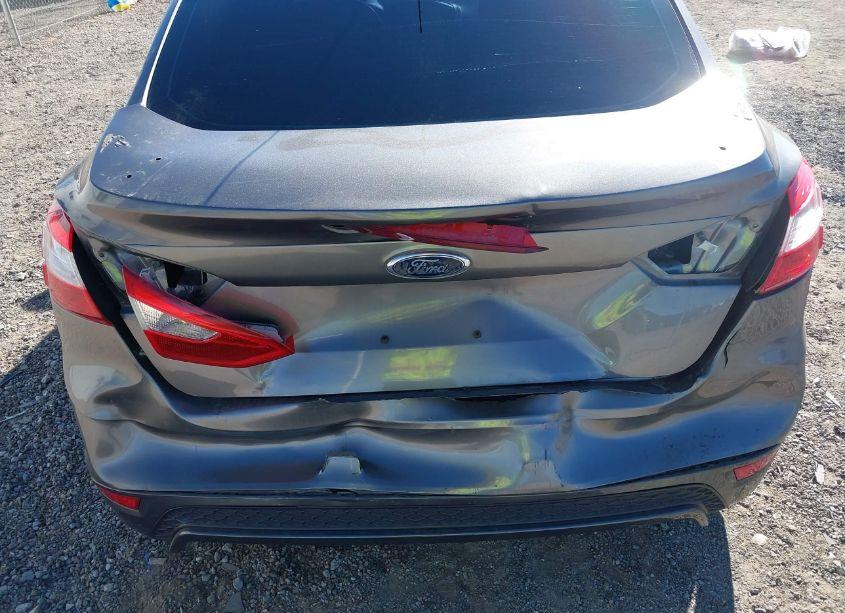 Photo 6 of 2013 Ford Focus SE (VIN 1FADP3F28DL337842)