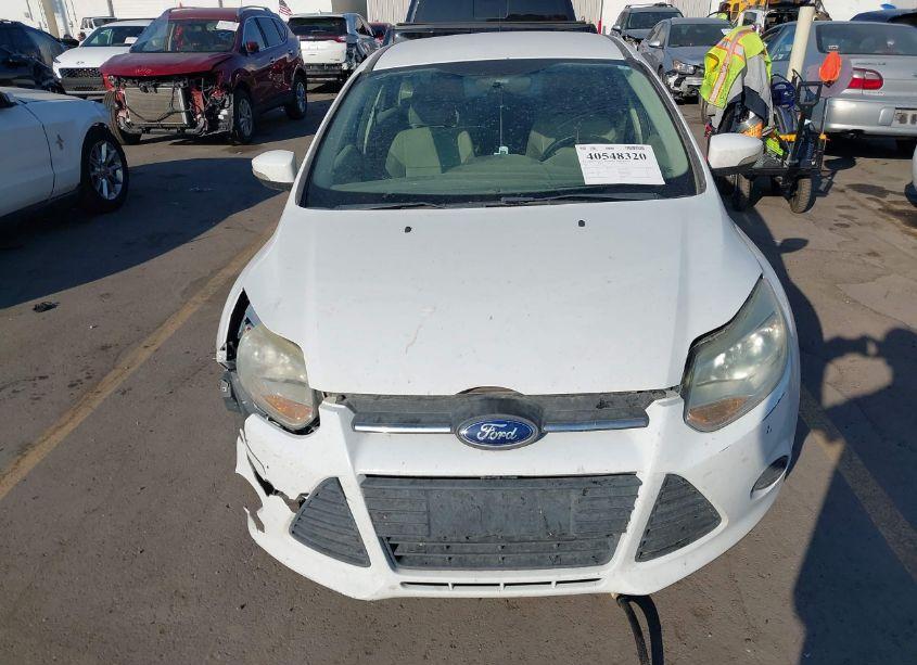 Photo 12 of 2013 Ford Focus SE (VIN 1FADP3F28DL361428)