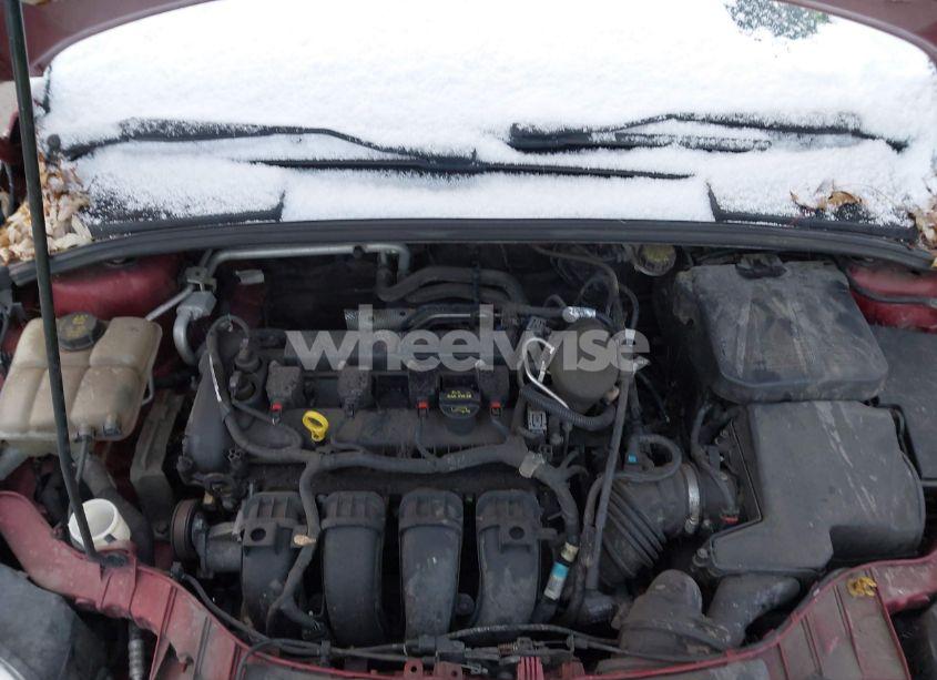 Photo 10 of 2014 Ford Focus SE (VIN 1FADP3F28EL122141)