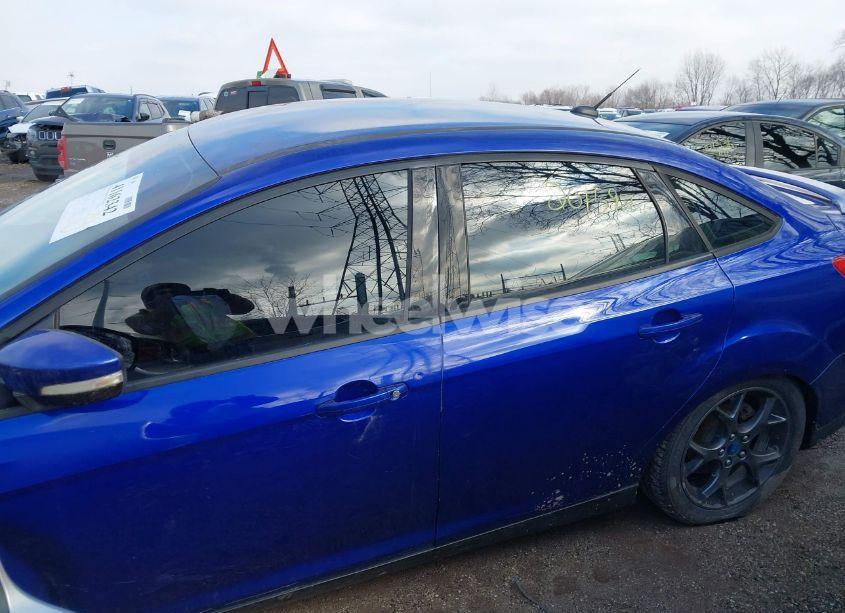 Photo 14 of 2014 Ford Focus SE (VIN 1FADP3F28EL129154)