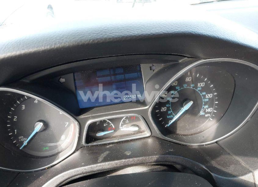 Photo 7 of 2014 Ford Focus SE (VIN 1FADP3F28EL129154)