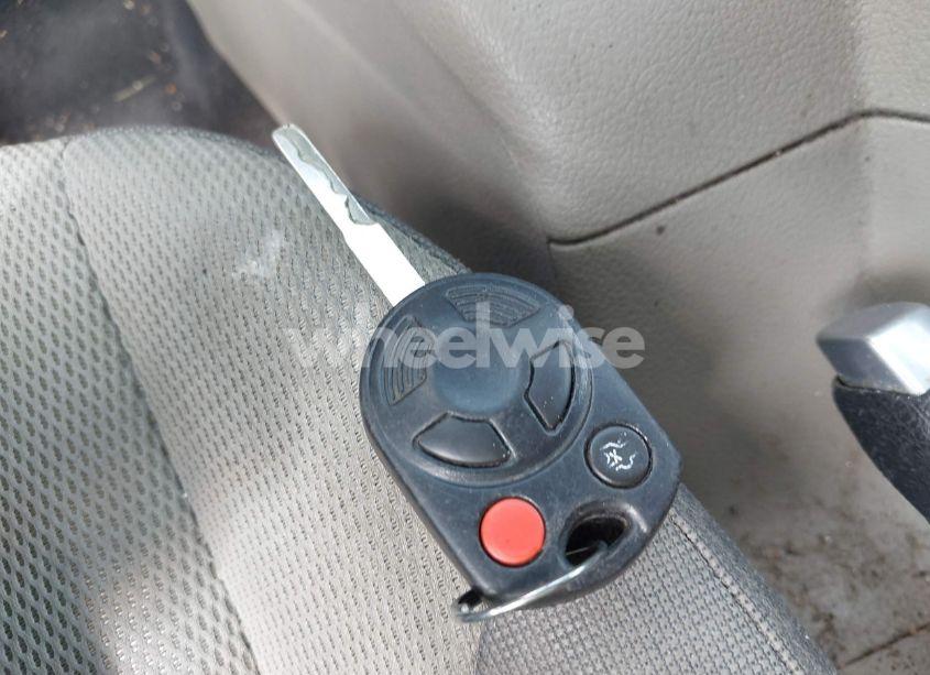 Photo 11 of 2014 Ford Focus SE (VIN 1FADP3F28EL173137)