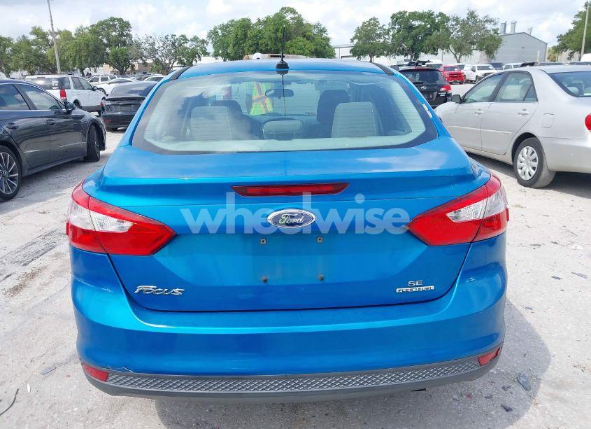 Photo 17 of 2014 Ford Focus SE (VIN 1FADP3F28EL173137)