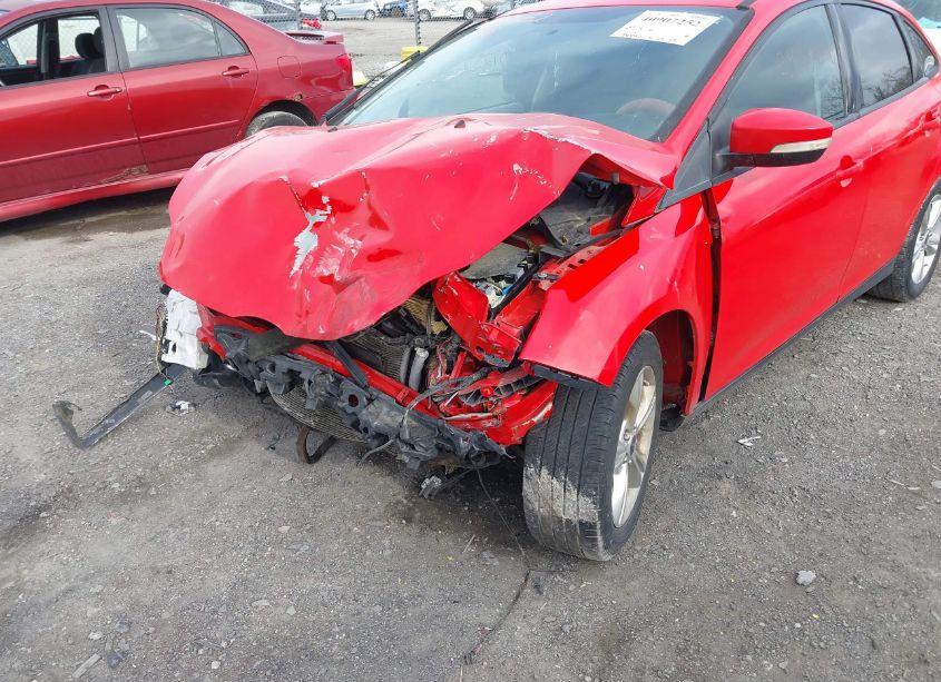 Photo 6 of 2014 Ford Focus SE (VIN 1FADP3F28EL181321)