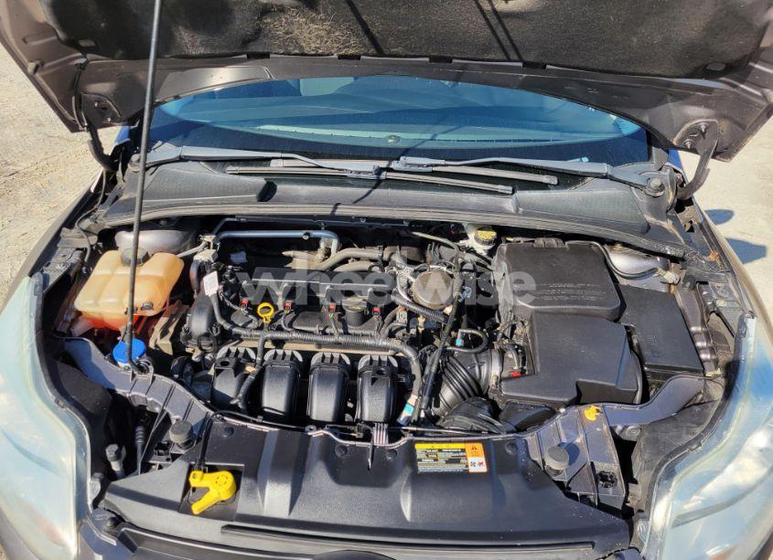 Photo 10 of 2014 Ford Focus (VIN 1FADP3F28EL217427)