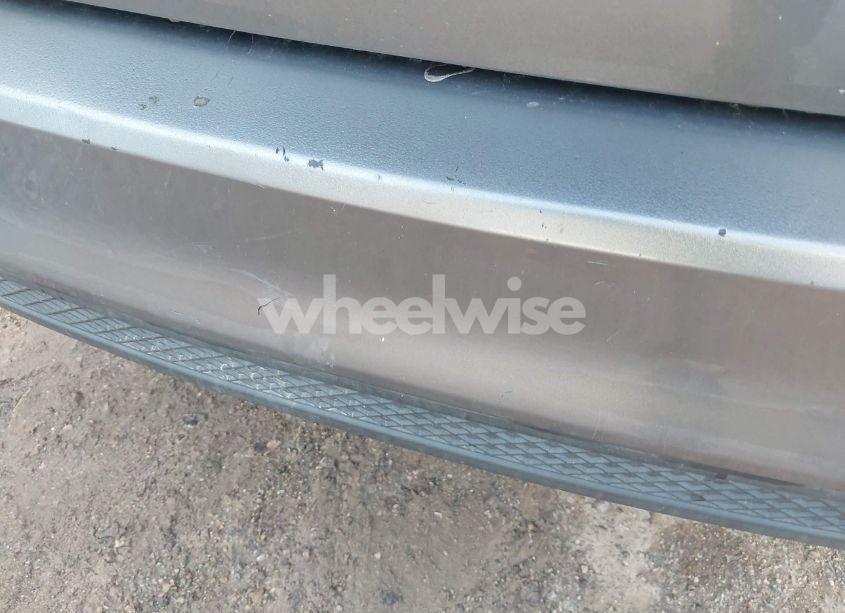 Photo 12 of 2014 Ford Focus SE (VIN 1FADP3F28EL223938)