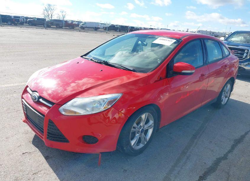 Photo 2 of 2014 Ford Focus SE (VIN 1FADP3F28EL240903)