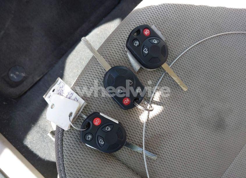 Photo 11 of 2014 Ford Focus SE (VIN 1FADP3F28EL258737)